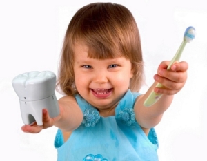 Гигиеническая чистка зубов детям